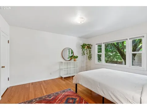 411 SE 65th Avenue Portland OR 97215