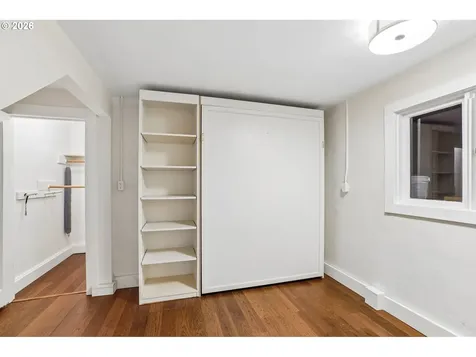 411 SE 65th Avenue Portland OR 97215