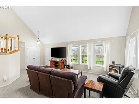 40510 NE 261st Court Amboy WA 98601