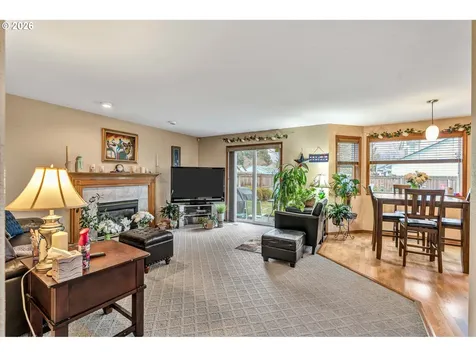 10021 NE 121st Court Vancouver WA 98682