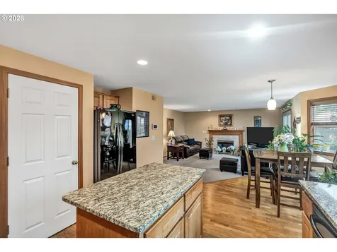 10021 NE 121st Court Vancouver WA 98682