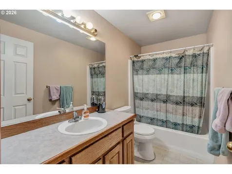 10021 NE 121st Court Vancouver WA 98682