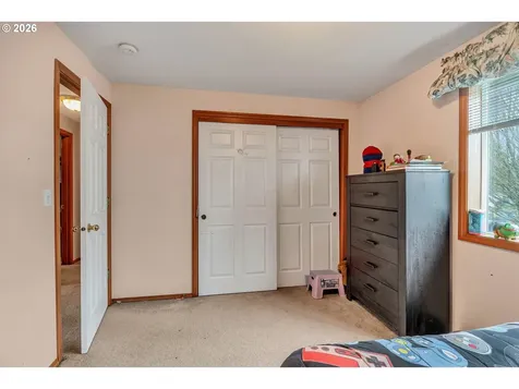 10021 NE 121st Court Vancouver WA 98682