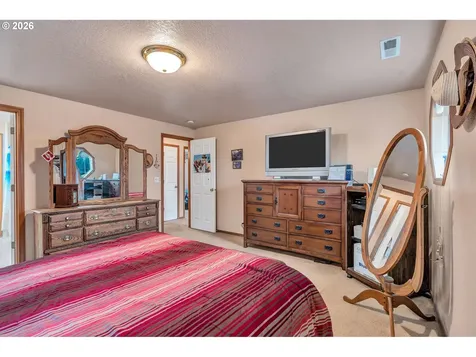 10021 NE 121st Court Vancouver WA 98682