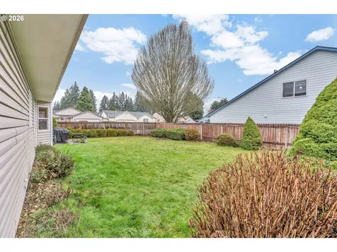 10021 NE 121st Court Vancouver WA 98682