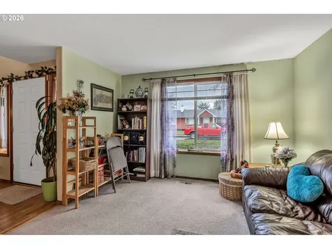 10021 NE 121st Court Vancouver WA 98682