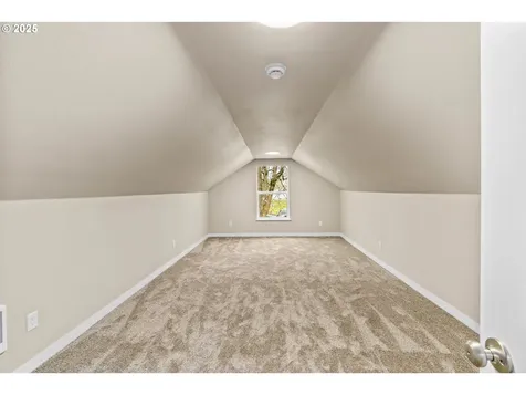 3520 Elmira Road Eugene OR 97402