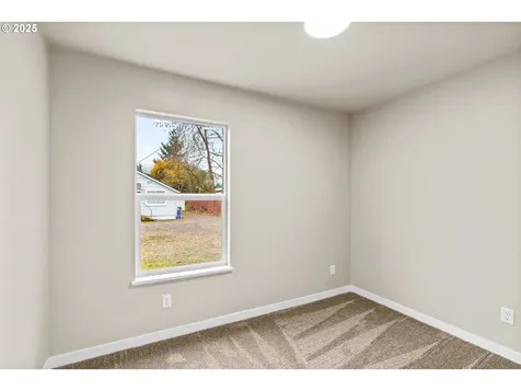 3520 Elmira Road Eugene OR 97402