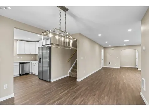 3520 Elmira Road Eugene OR 97402