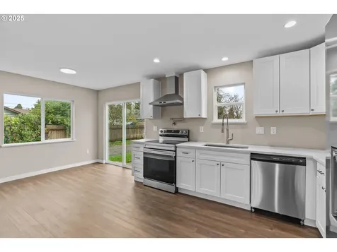 3520 Elmira Road Eugene OR 97402