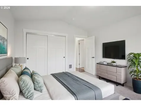 50 Hill Drive Cathlamet WA 98612