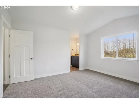 50 Hill Drive Cathlamet WA 98612