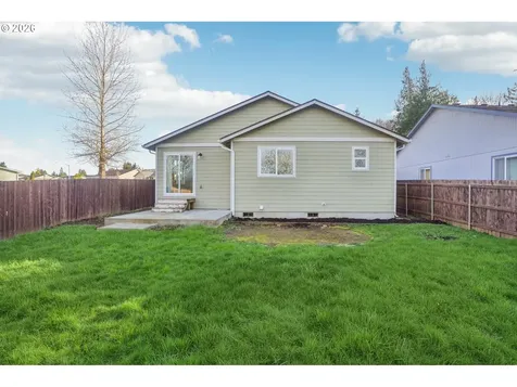 50 Hill Drive Cathlamet WA 98612