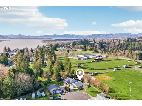 50 Hill Drive Cathlamet WA 98612