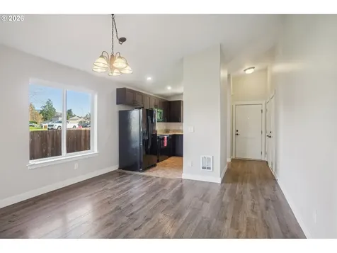 50 Hill Drive Cathlamet WA 98612