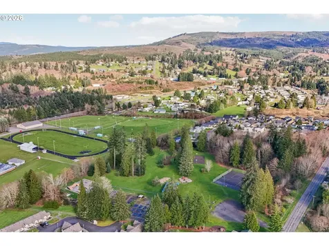50 Hill Drive Cathlamet WA 98612