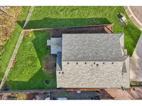 50 Hill Drive Cathlamet WA 98612
