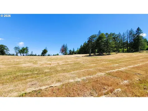 34086 Mt Tom Drive Harrisburg OR 97446