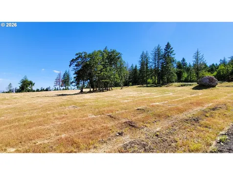 34086 Mt Tom Drive Harrisburg OR 97446