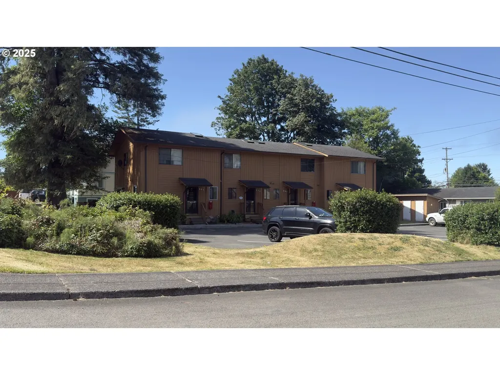 551 581 Nehalem Avenue Astoria OR 97103