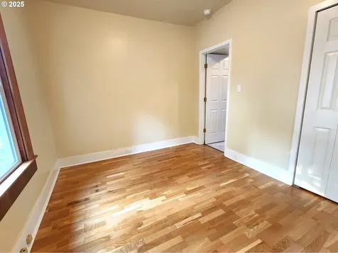 9064 N Chicago Avenue Portland OR 97203