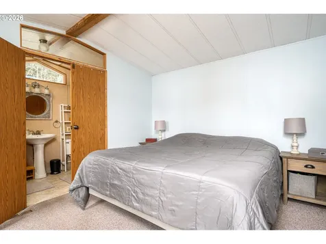 648 S Easy Street Rockaway Beach OR 97136