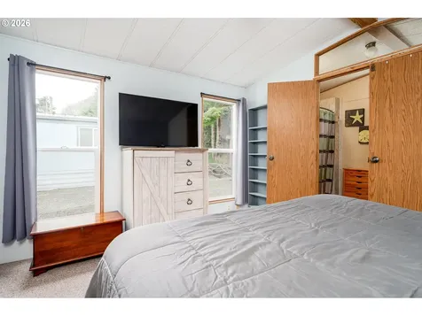 648 S Easy Street Rockaway Beach OR 97136