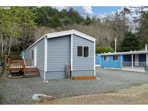 648 S Easy Street Rockaway Beach OR 97136