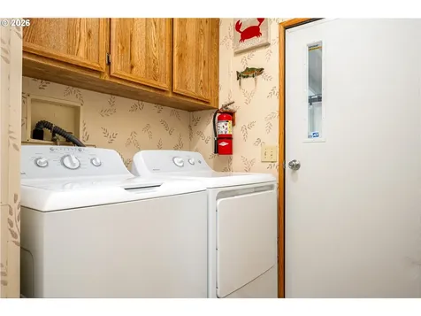 648 S Easy Street Rockaway Beach OR 97136