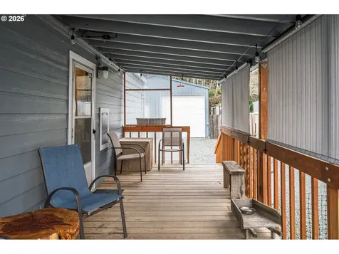 648 S Easy Street Rockaway Beach OR 97136