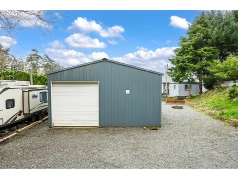 648 S Easy Street Rockaway Beach OR 97136