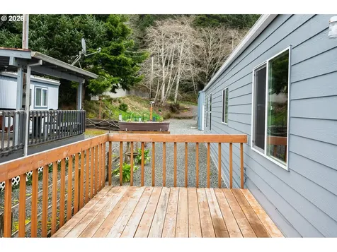 648 S Easy Street Rockaway Beach OR 97136