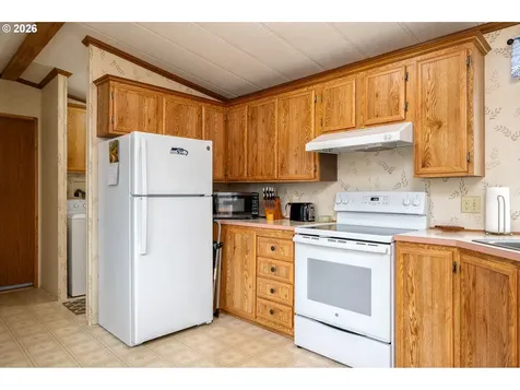 648 S Easy Street Rockaway Beach OR 97136