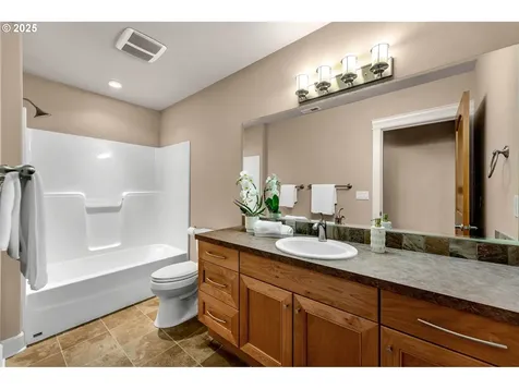 16210 NE 27th Avenue Ridgefield WA 98642