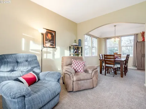 20228 Canterwood Court Oregon City OR 97045