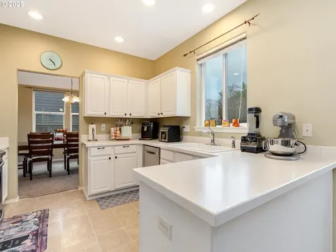 20228 Canterwood Court Oregon City OR 97045