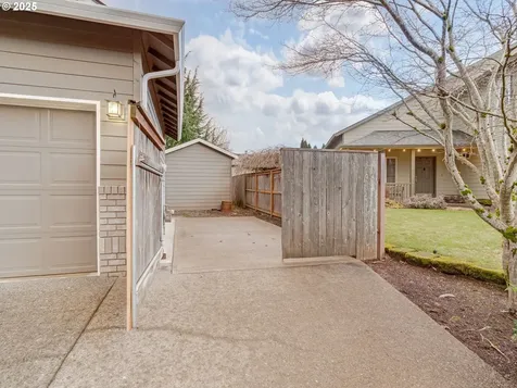 20228 Canterwood Court Oregon City OR 97045
