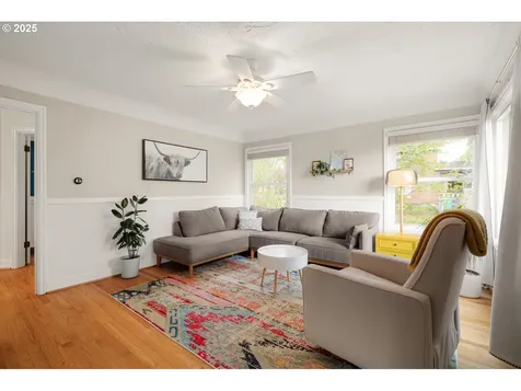 8976 N Mckenna Avenue Portland OR 97203
