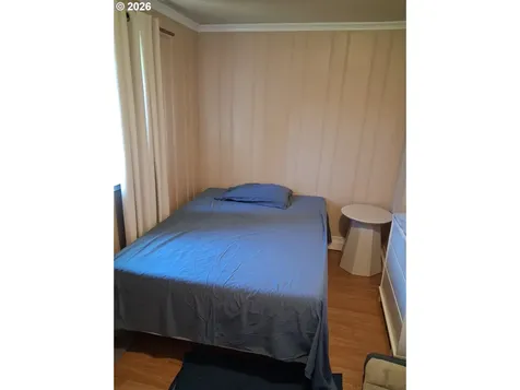 1055 Columbia Avenue Gladstone OR 97027