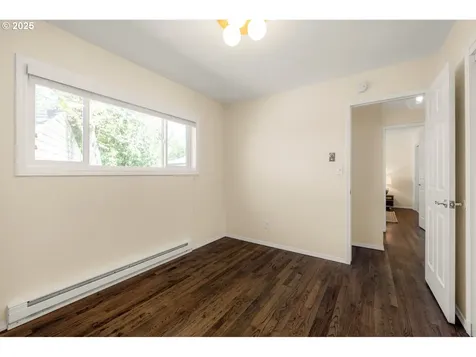 11745 SE Taylor Street Portland OR 97216