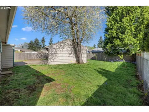 11745 SE Taylor Street Portland OR 97216