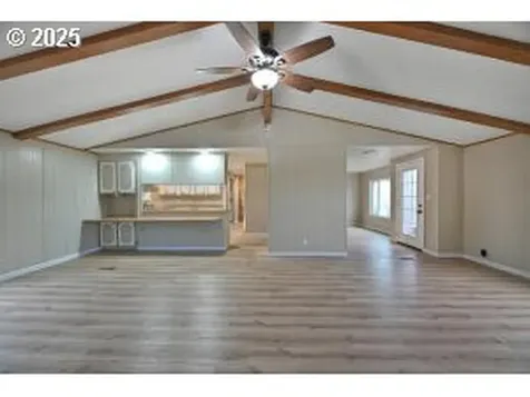 1330 Glenbrook Loop Road Riddle OR 97469
