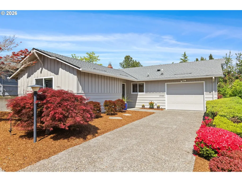 15685 SW Queen Victoria Place Portland OR 97224