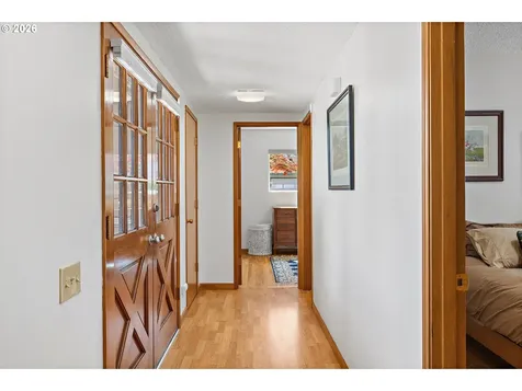 15685 SW Queen Victoria Place Portland OR 97224