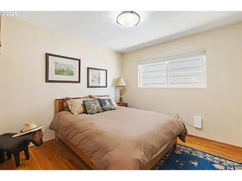 15685 SW Queen Victoria Place Portland OR 97224