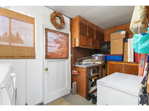 15685 SW Queen Victoria Place Portland OR 97224