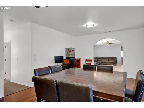 3607 Cameron Court NE Albany OR 97322
