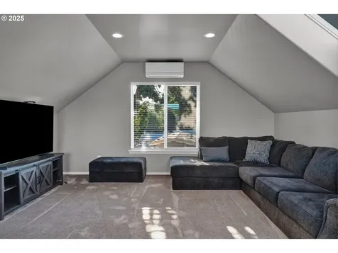 3607 Cameron Court NE Albany OR 97322
