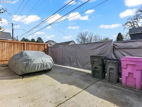 611 W 27th Street Vancouver WA 98660