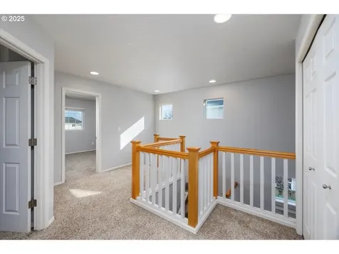12723 NW Maplecrest Way Banks OR 97106
